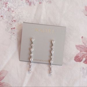 Nadri Linear Drop Earrings 🤍